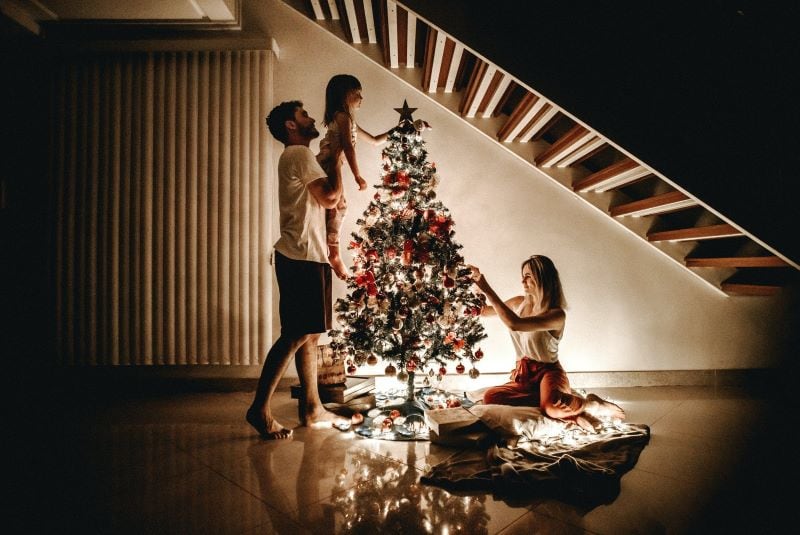 Having a Beautiful Tree in Your Home For the Holidays