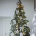 5 Benefits of Choosing Artificial Christmas Wreaths and Garlands for Your Home Décor