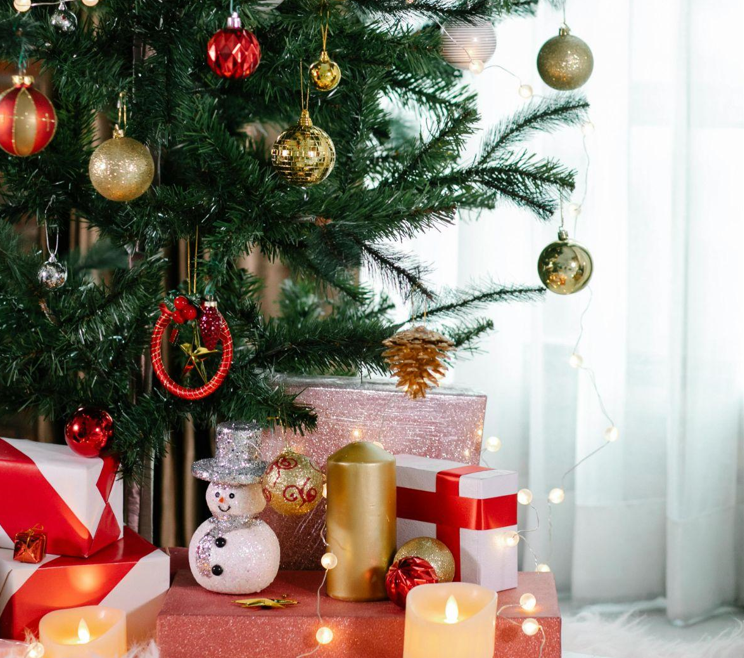 Full Artificial Christmas Trees: The Perfect Addition